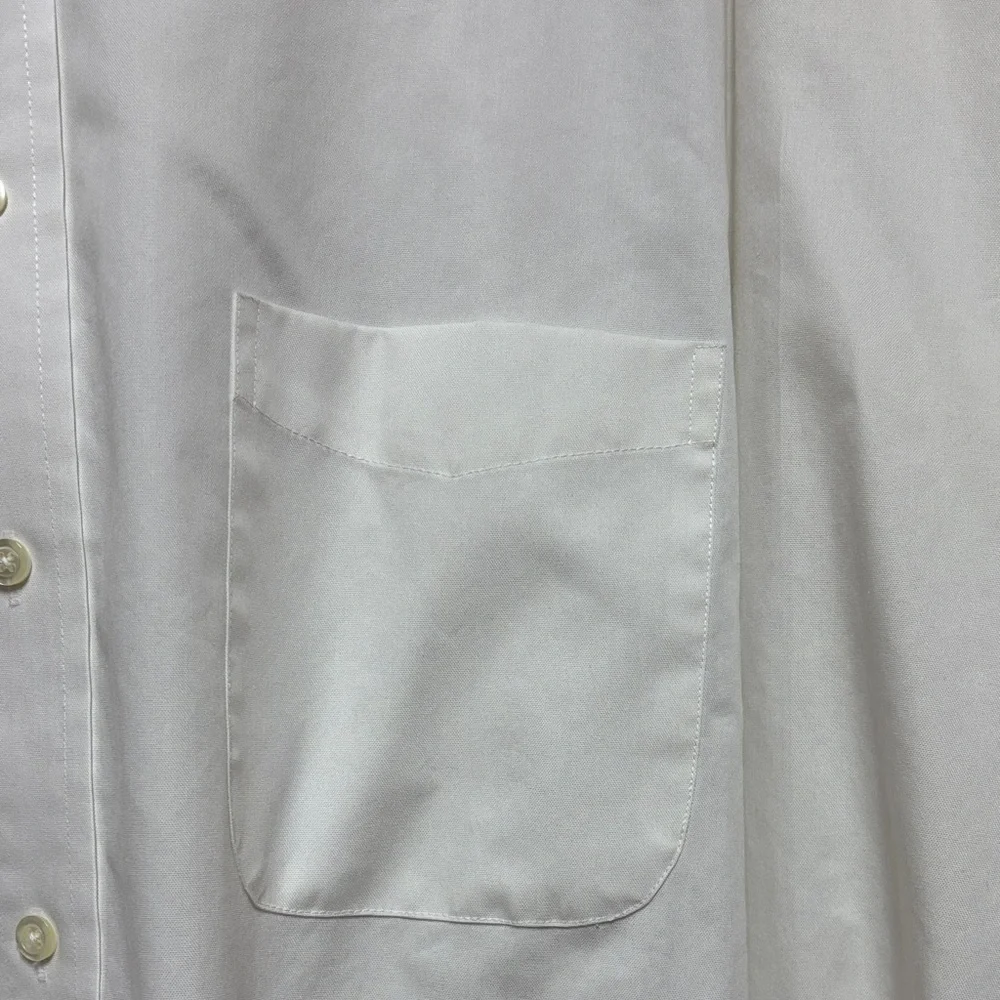 Roundtree & Yorke White Dress Shirt - Picture 4 of 8